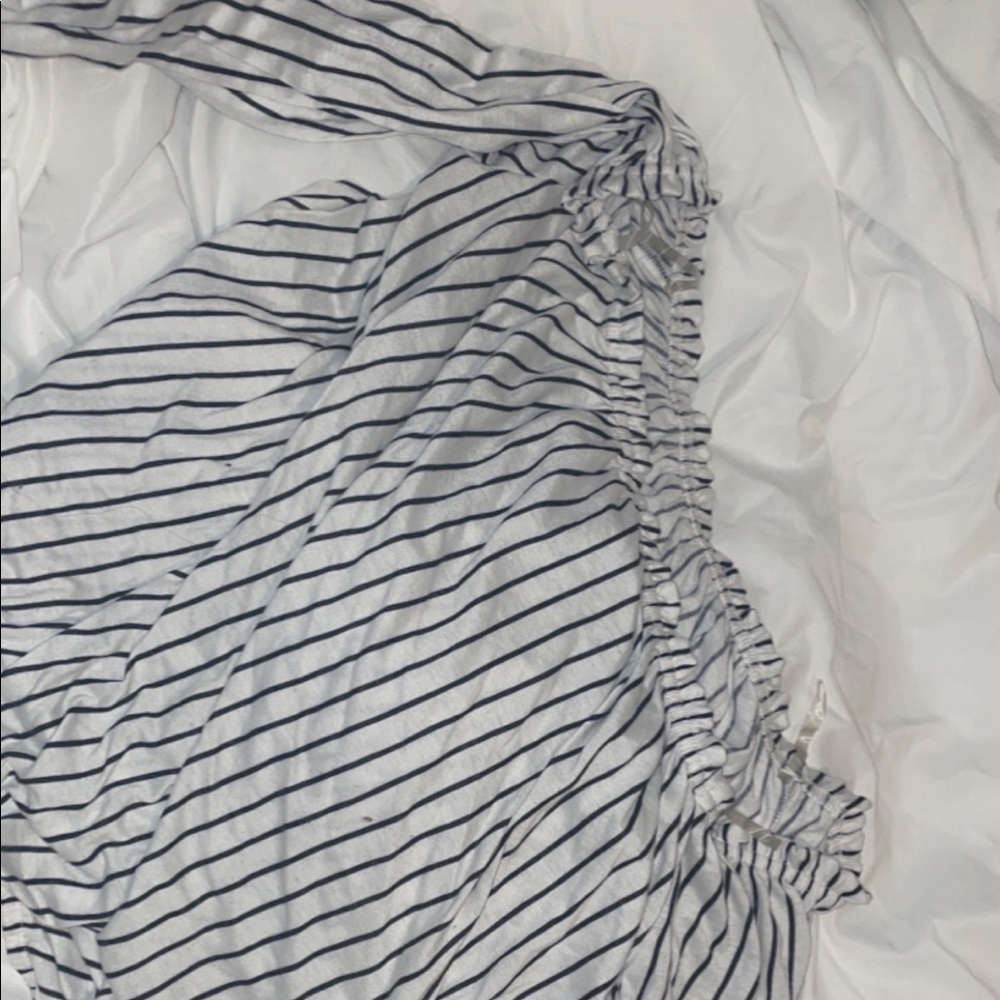 Striped shirt long sleeve blue and white